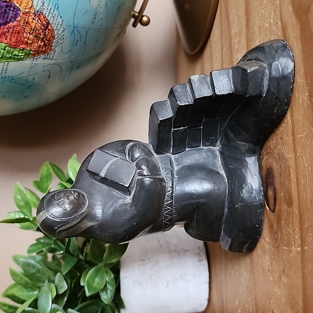 Vintage Aardvark Canada soapstone figurine